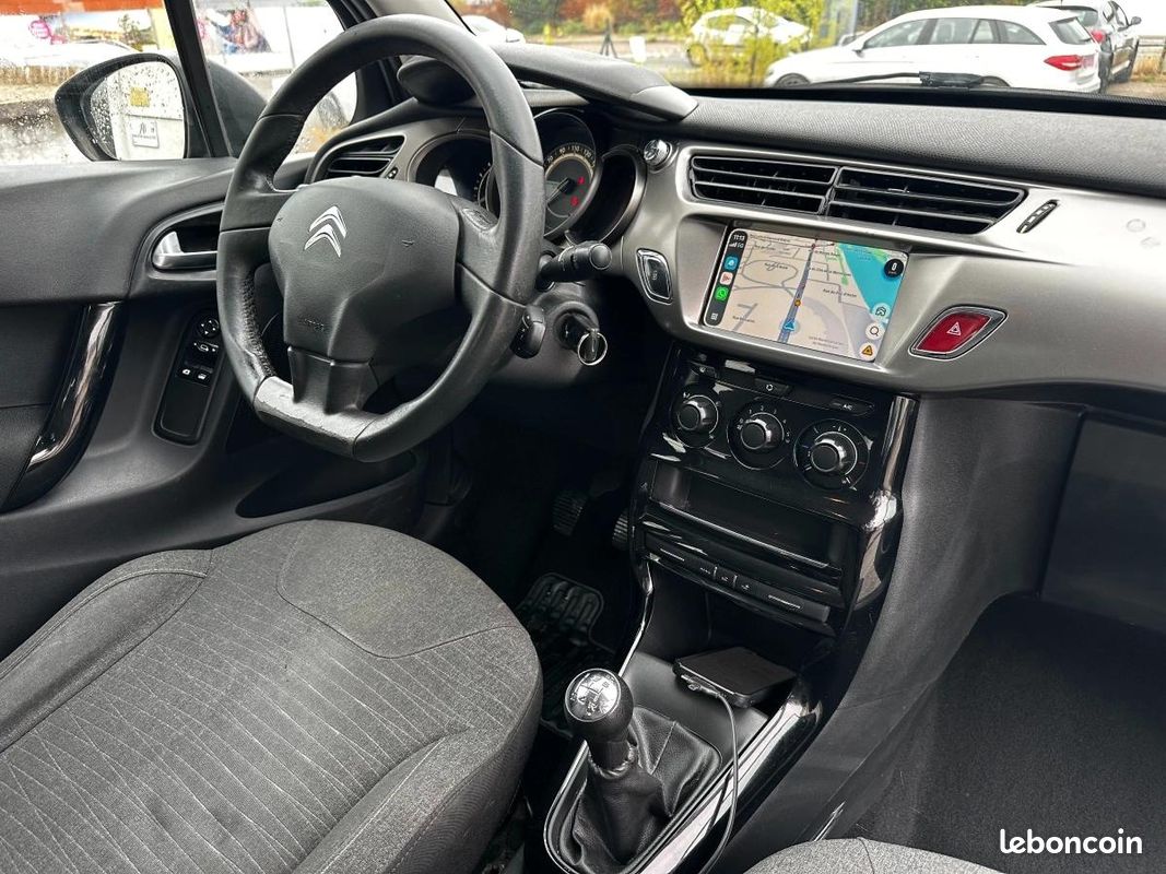 Citroen C3 GENERATION-II 1.6 BLUEHDI 75 FEEL EDITION (image 5)