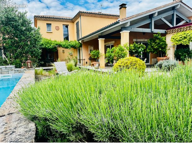 Rare : maison de charme à vendre près des Sources de Caudalie