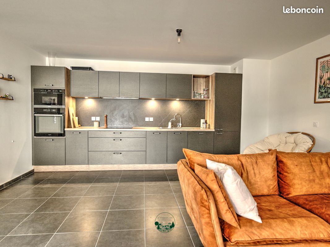 Appartement 3 pièces 70 m² · à Saint-Genis-Pouilly · 70 m² · 395 000 €
