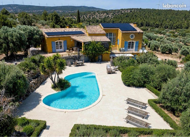 Maison 6 pièces 200 m² · à La Palme · 200 m² · 850 000 €