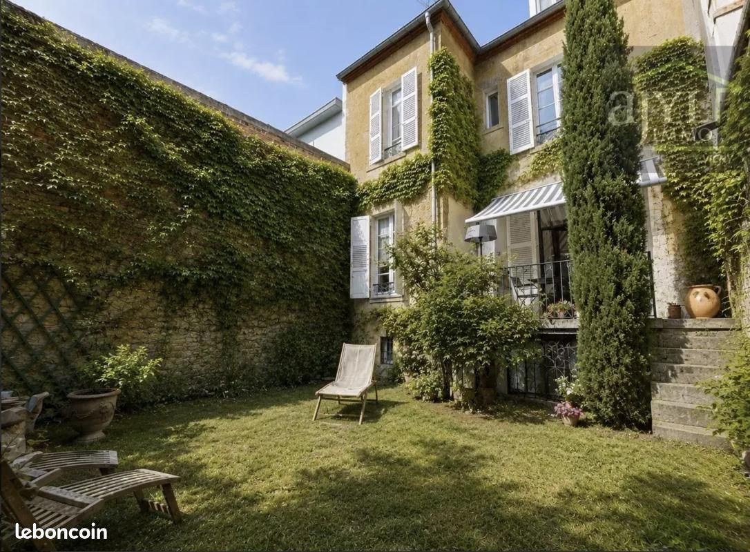 Maison 5 pièces 120 m² · à Vichy · 120 m² · 440 000 €