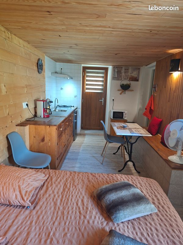 Appartement 2 pièces 25 m² · à Aubenas · 25 m² · 460 €