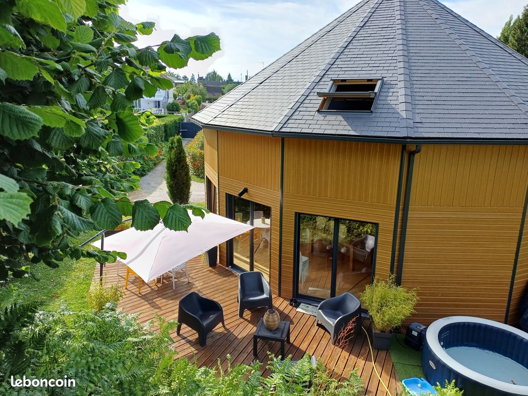 Maison 6 pièces 161 m² · à Franqueville-Saint-Pierre · 161 m² · 465 000 €