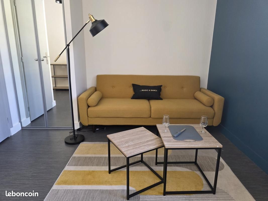 Appartement 1 pièce 19 m² · à Reims · 19 m² · 440 €