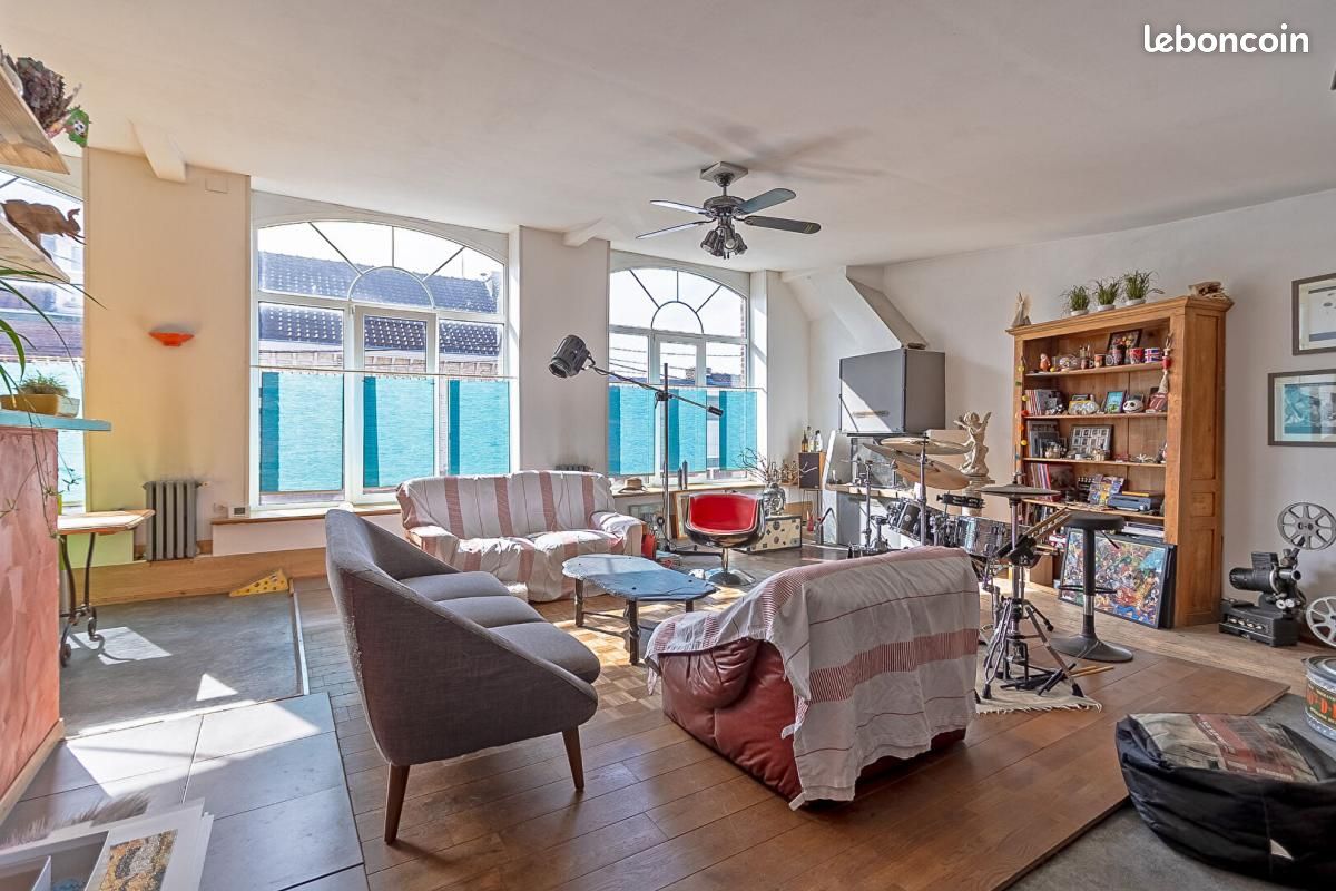 Maison 7 pièces 216 m² · à Wattrelos · 216 m² · 349 800 €