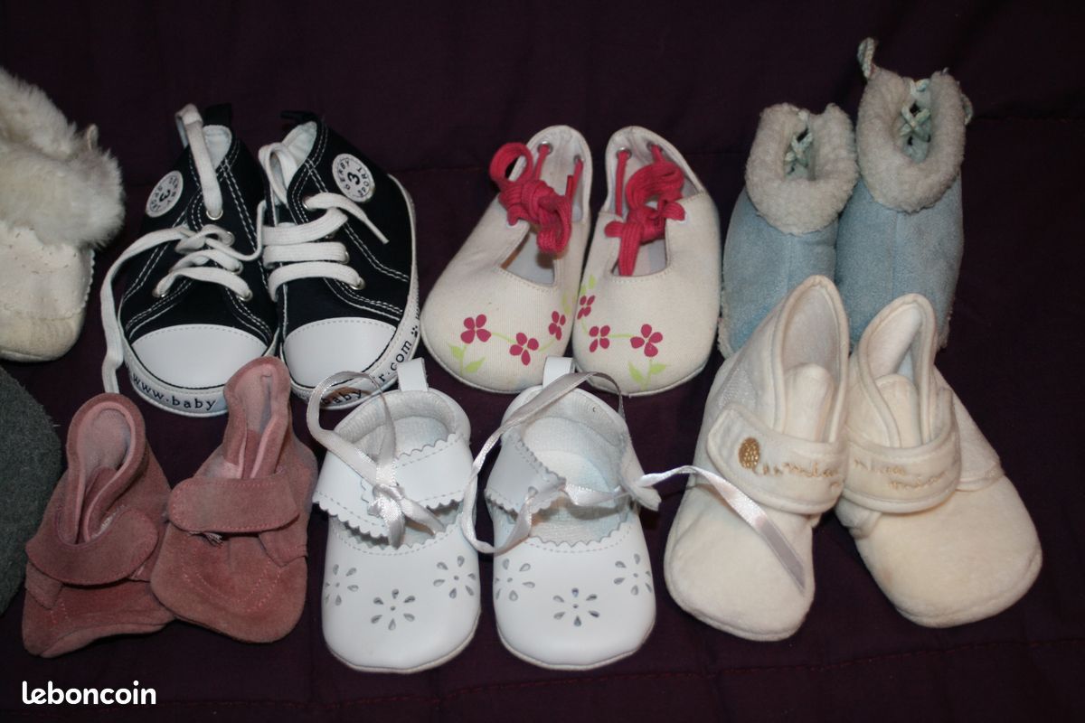 Lot de 10 bottons, chaussons naissance T18 à 20 (image 3)