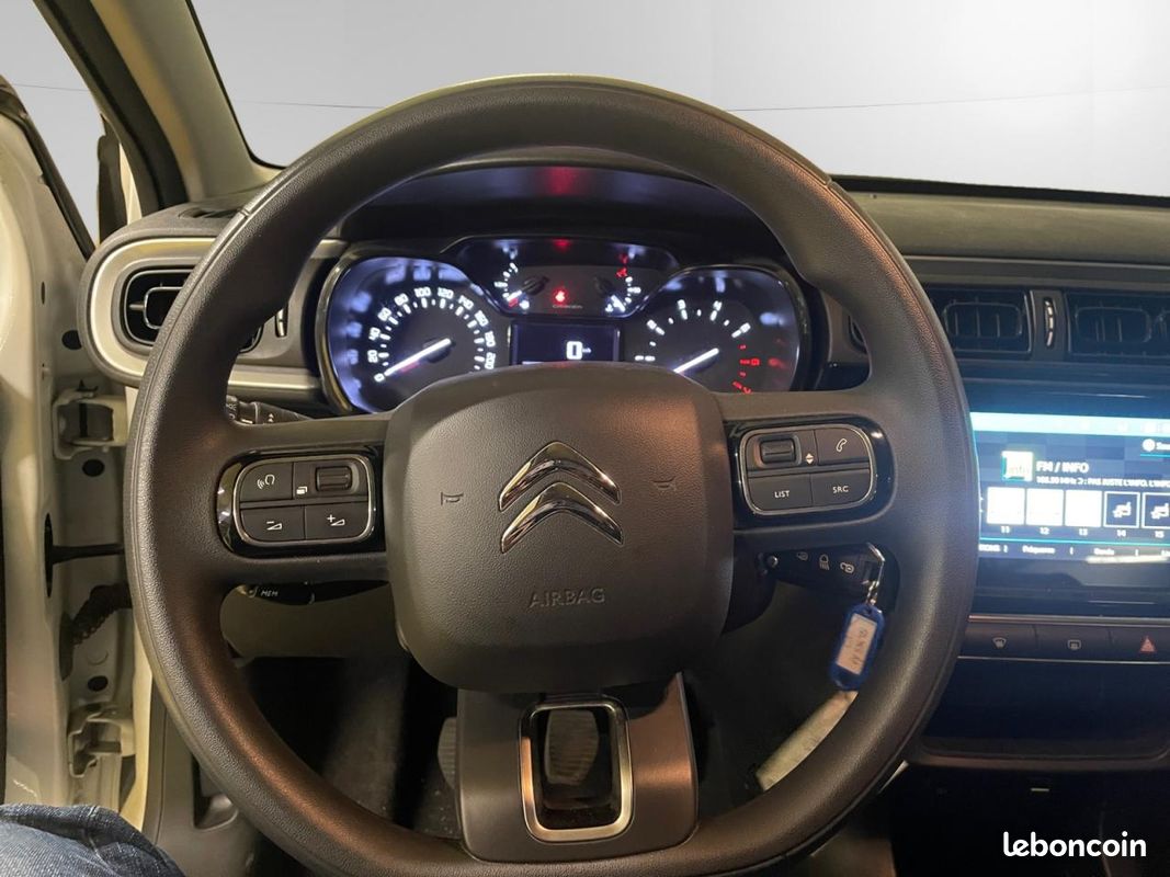 Citroen c3 citroen generation-iii societe 1.2 puretech 80 feel business (image 14)