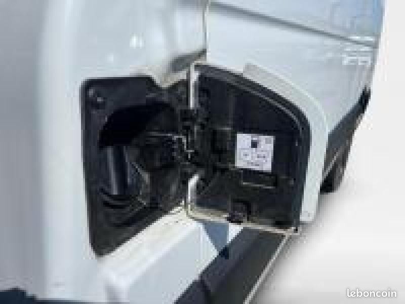 Renault Master Fg F3500 L2H2 2.3 Blue dCi 135ch Confort Euro6E (image 21)