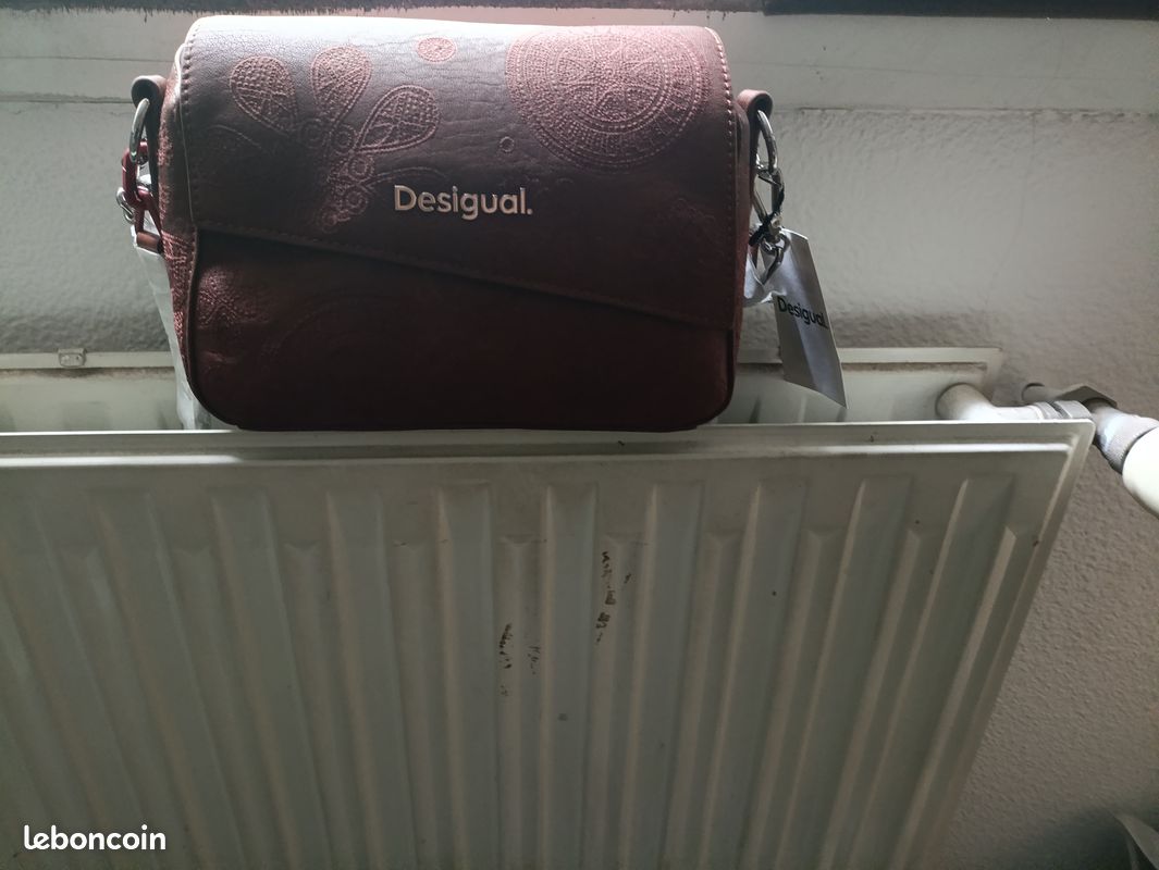 Sac Desigual neuf (image 4)