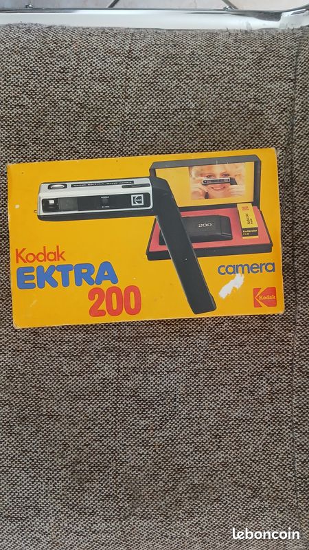 Kodak Ektra 200, appareil photo argentique, vintage, ancien, rétro