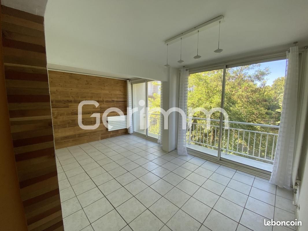 Appartement 4 pièces 79 m² · à Saint-Martin-d'Hères · 79 m² · 951 €/mois