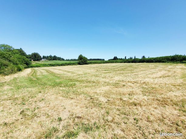 Terrain 3160 m² Aix