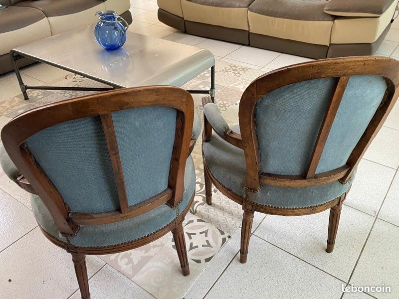 Paire de fauteuils cabriolet style Louis XVI (image 3)