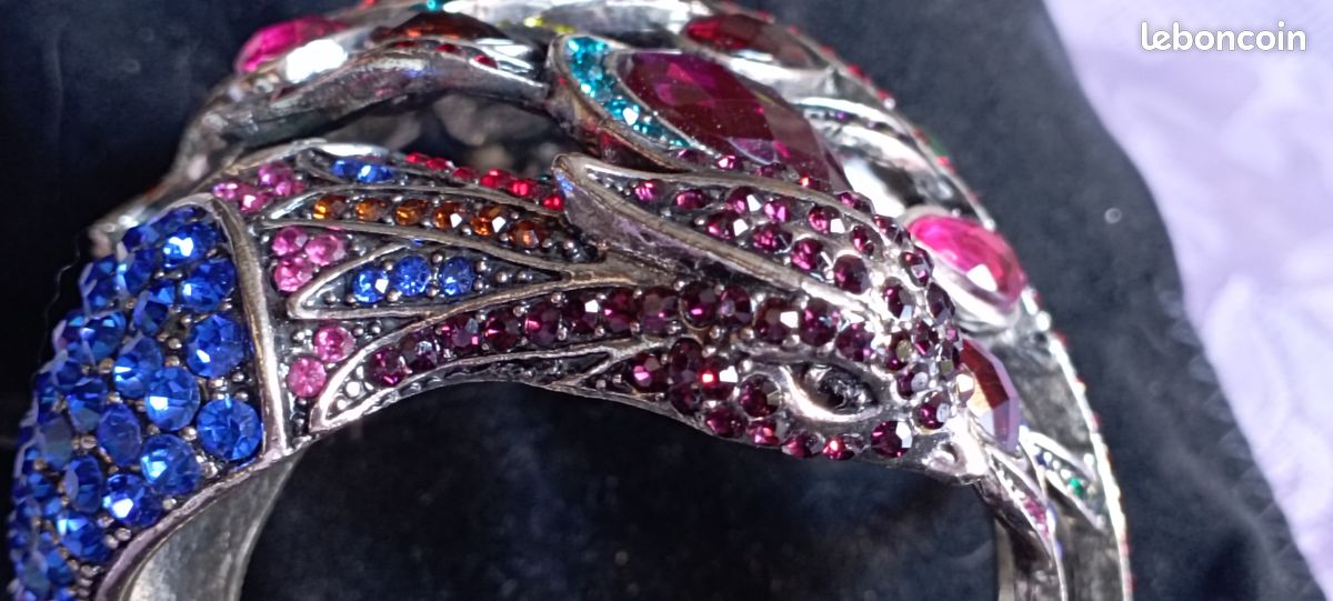 Bracelet Femme Jean-Louis Scherrer - Grandes Mailles Avec Strass - Couleur Argenté - Occasion, Porté