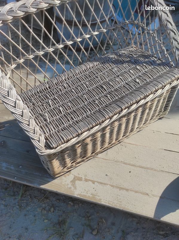 Petit banc coffre en osier tressé à restaurer sans fond 82x40 H dossier 58 assise 29 (image 1)