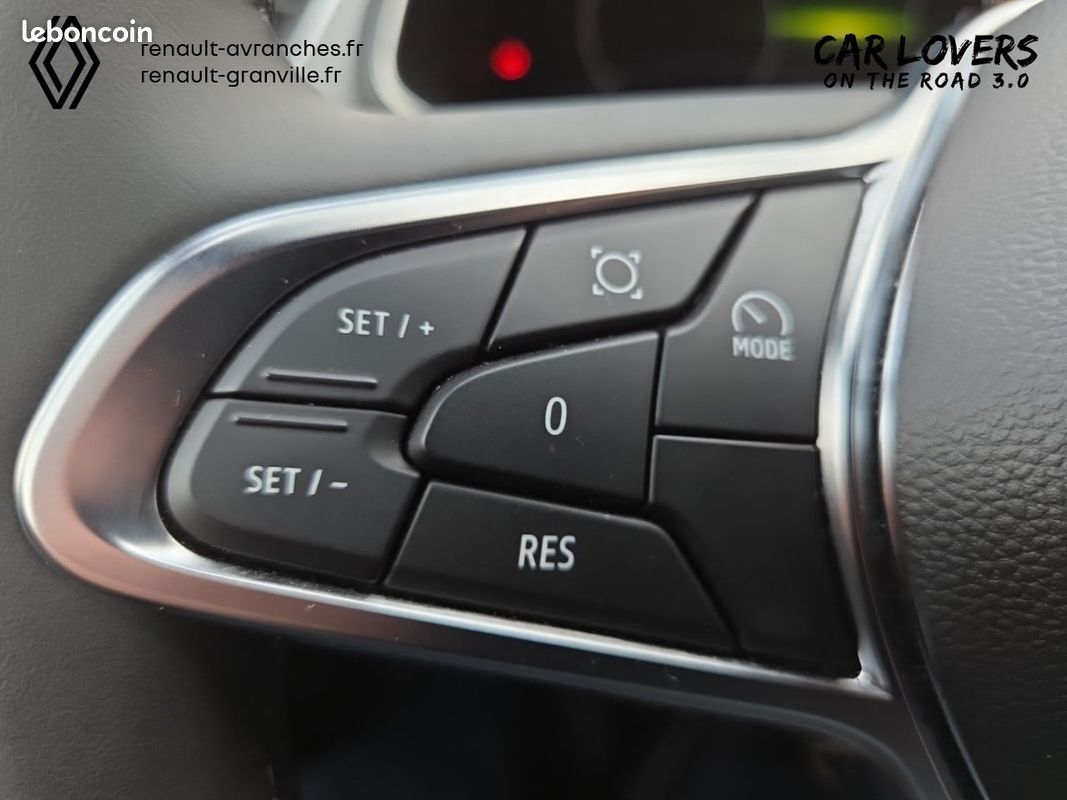 RENAULT Captur TCe 90 ch Techno (image 29)