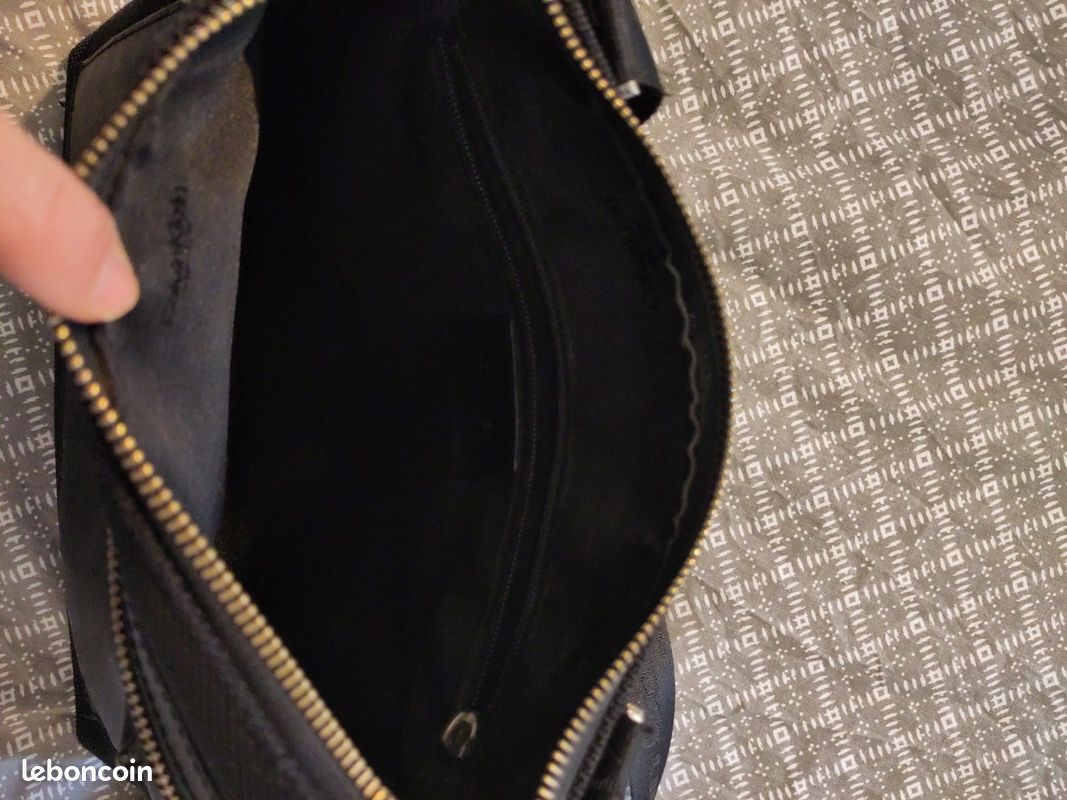 Besace Calvin Klein (image 2)