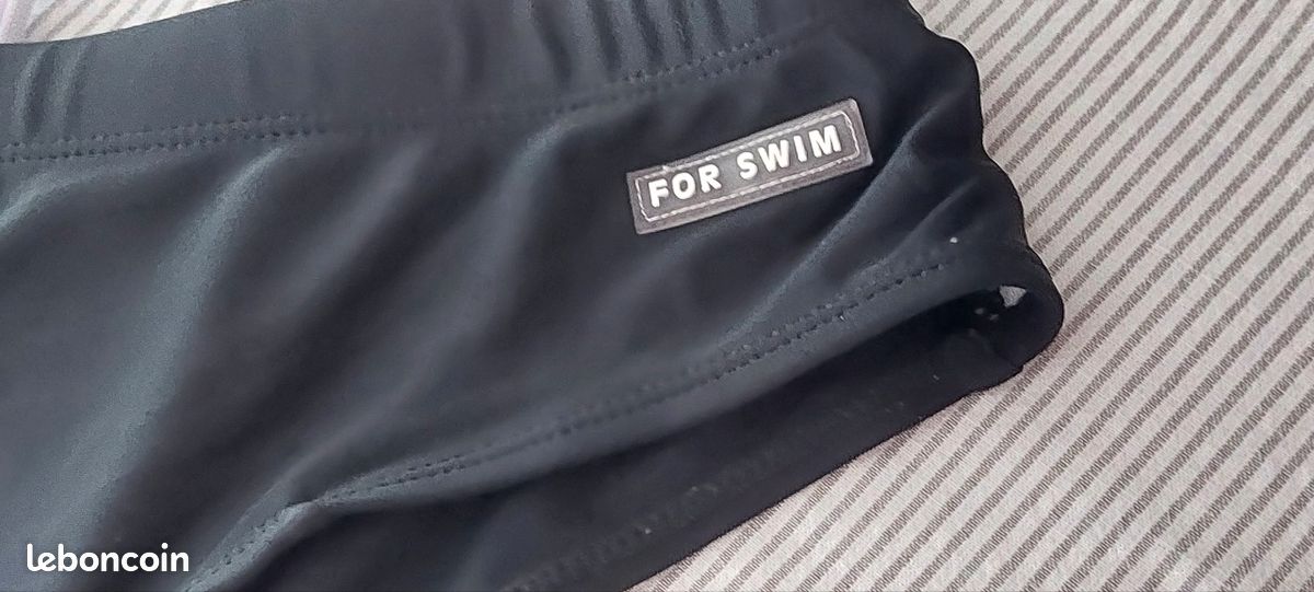 Slip de bain (image 1)