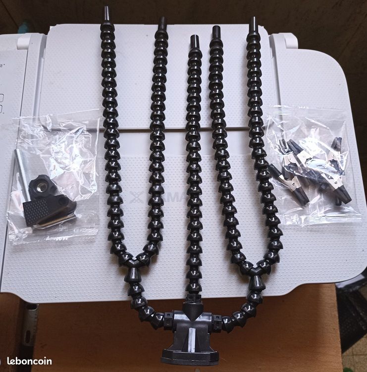 Support Troisième Main Pour Modélisme Et Soudage De Précision Avec Pince à Épiler, Loupe 60 Mm Et Pinces Crocodile