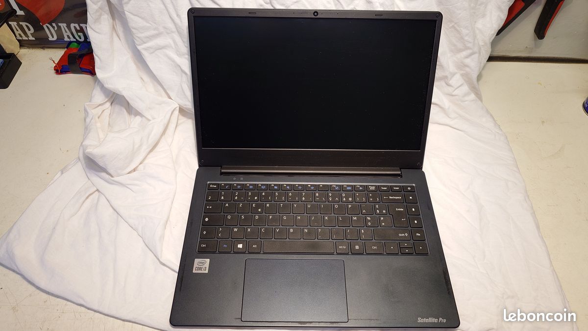 Unité ou Lot PC portable notebook Toshiba C40 14" I3 2,1ghz Gen10 8go 256 SSD (image 1)