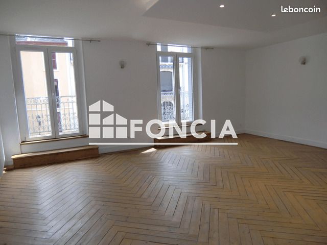 Appartement 5 pièces 143 m² · à Aix-les-Bains · 143 m² · 1 580 €