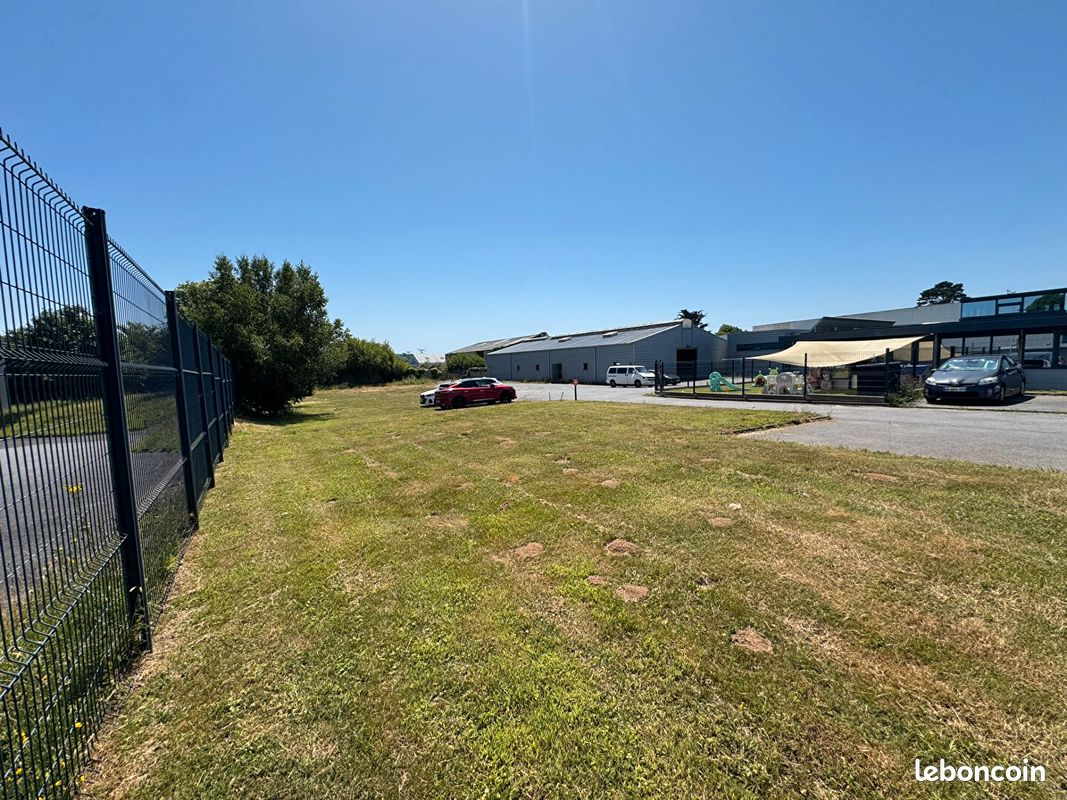 Local 500 m² GUIPAVAS (image 2)