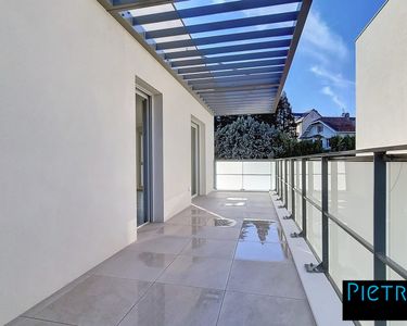 Appartement 360 000 € - 106 m²