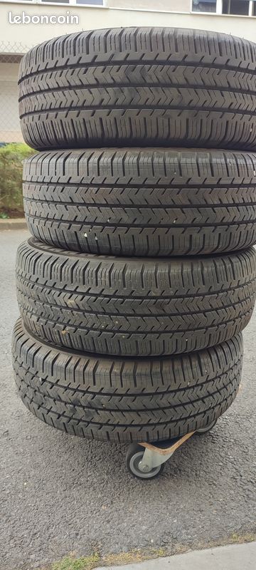 Pneus utilitaire (image 1)
