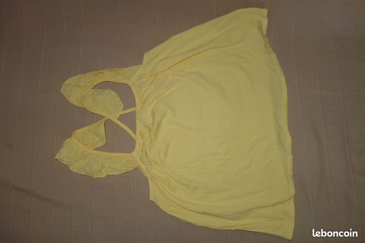 T-shirt fille 12 ans (image 1)