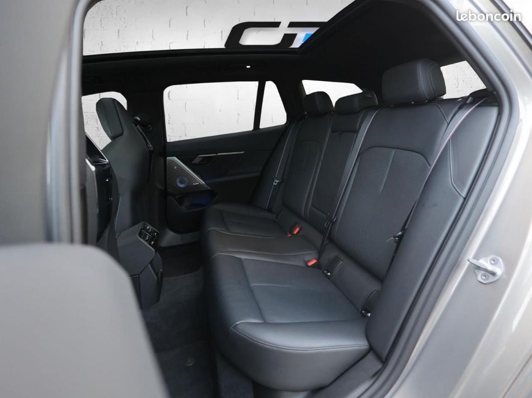 15 SERIE 5 TOURING Touring 550e xDrive PHEV 489 ch BVA8 G61 M Sport (image 9)
