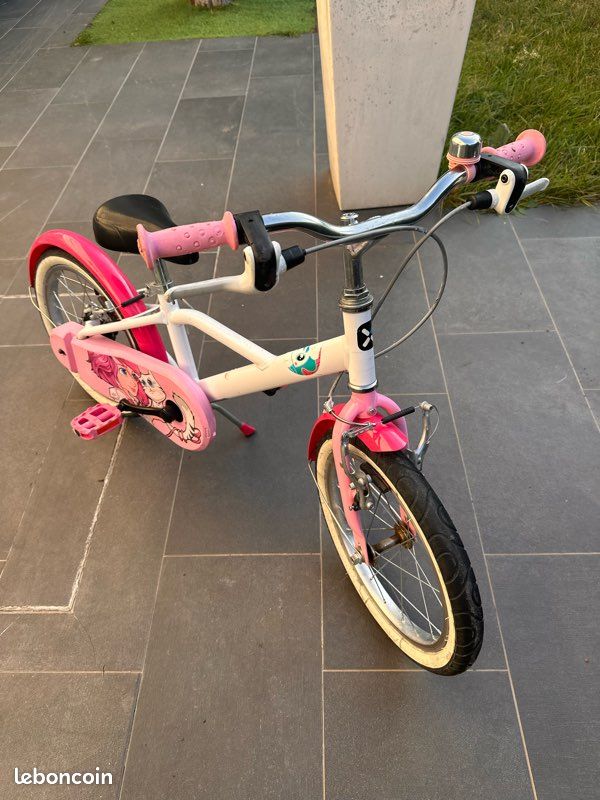 đČ VĂ©lo rose enfant DECATHLON 16 pouces âââ (image 8)