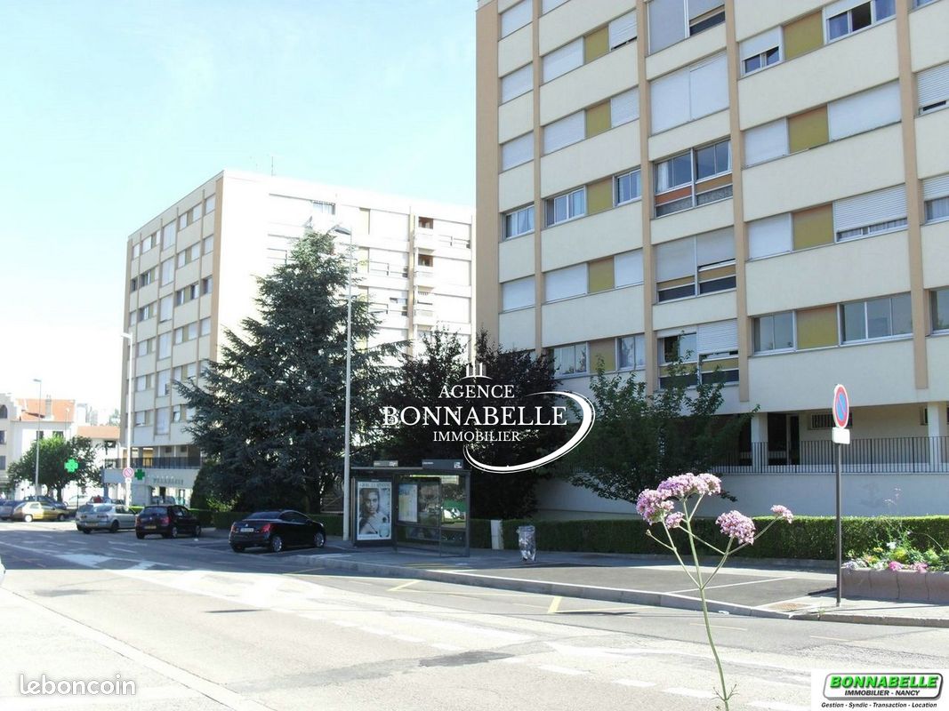 Parking 30 m² · à Villers-lès-Nancy · 30 m² · 18 000 €