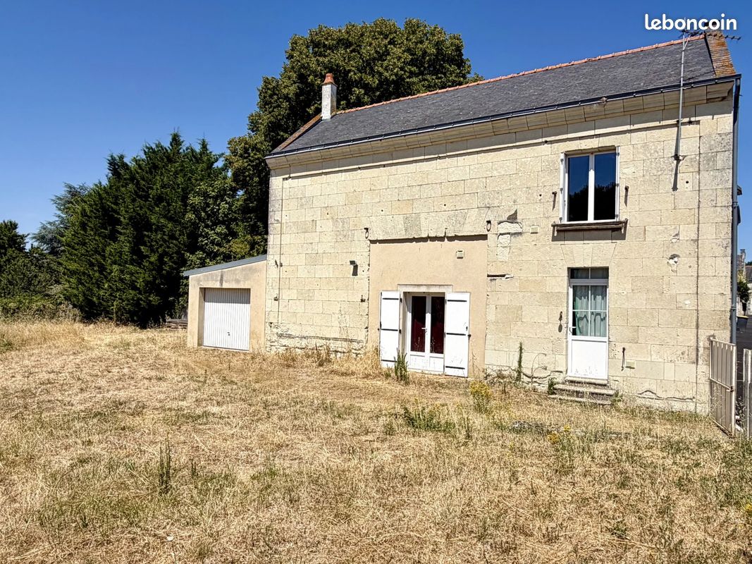 Maison 2 pièces 61 m² · à Bellevigne-les-Châteaux · 61 m² · 117 700 €