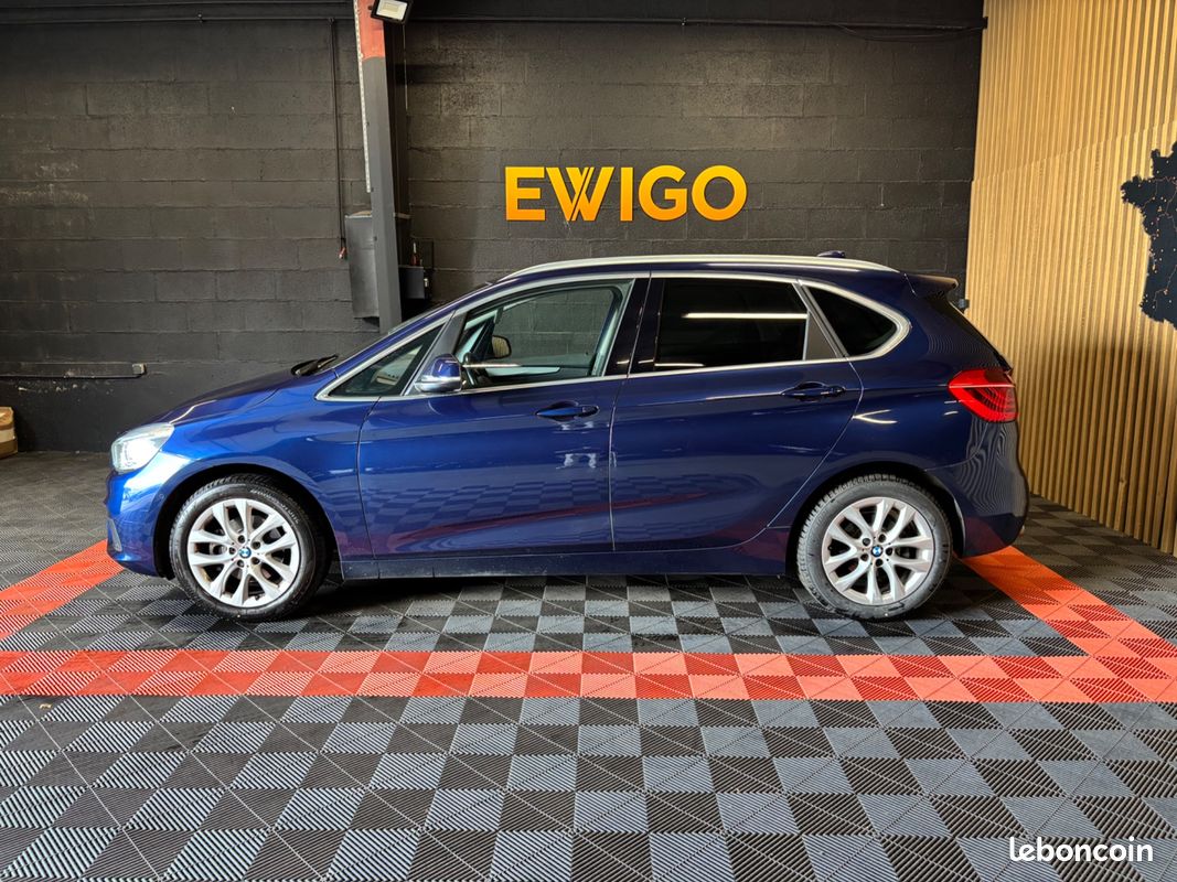 BMW SERIE 2 ACTIVE-TOURER 2.0 218 D 150 Ch LOUNGE - Toit ouvrant - Attelage - Sièges Chauffants - Hayon Elec (image 15)