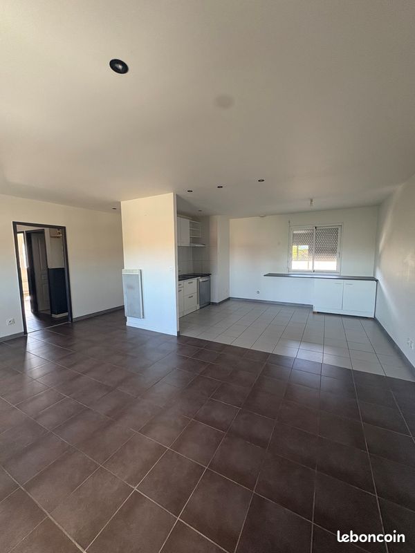 Appartement 3 pièces 85 m² · à Bruges · 85 m² · 1 100 €/mois