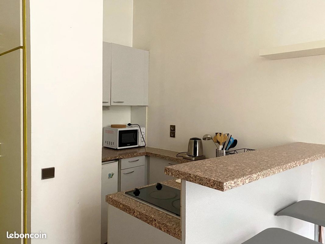 Appartement 2 pièces 27 m² · à Albi · 27 m² · 390 €