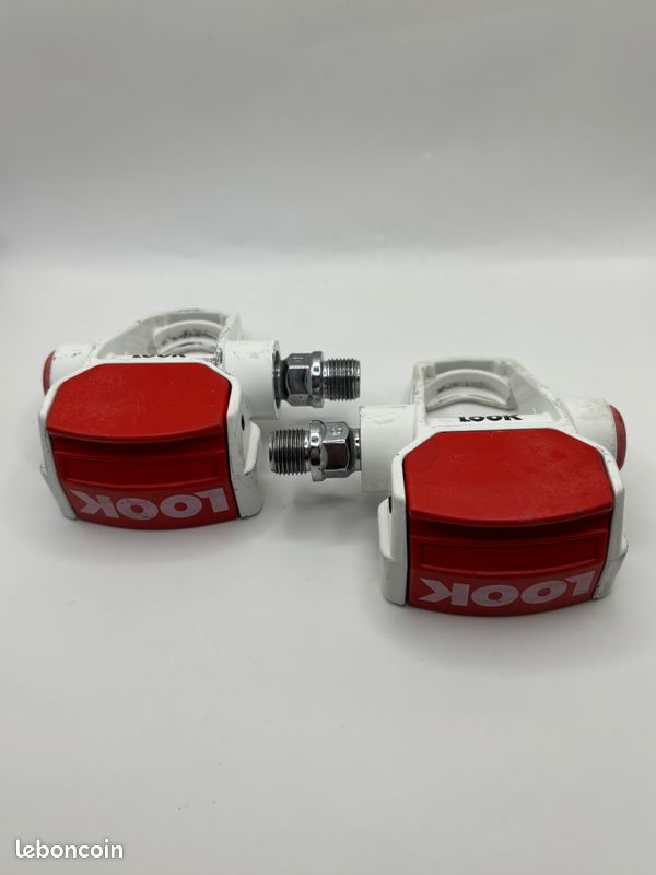 Look Pedals Clipless Race Red White France 80s 1980s 9/16