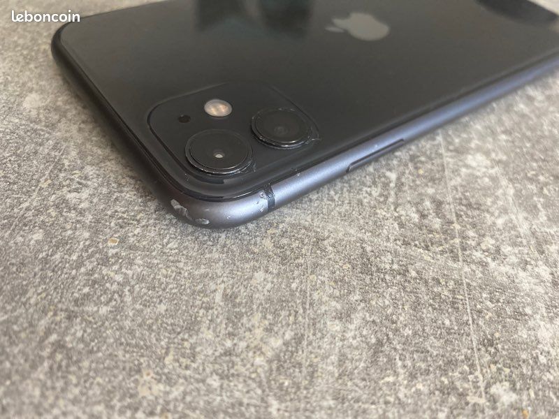 IPhone 11 64go (image 5)