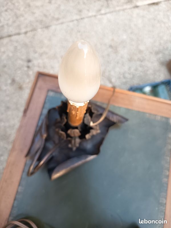 Lampe metal nénuphar année 30 (image 2)