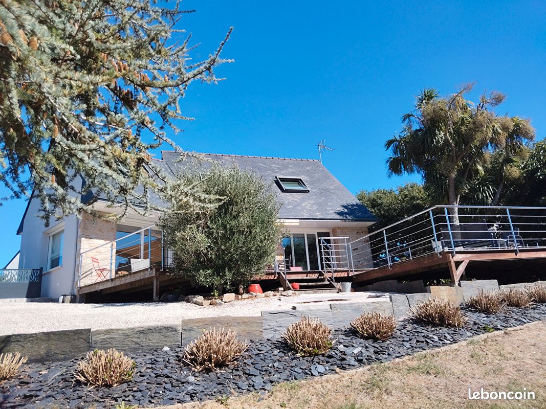 Maison 6 pièces 155 m² · à Coat-Méal · 155 m² · 427 000 €