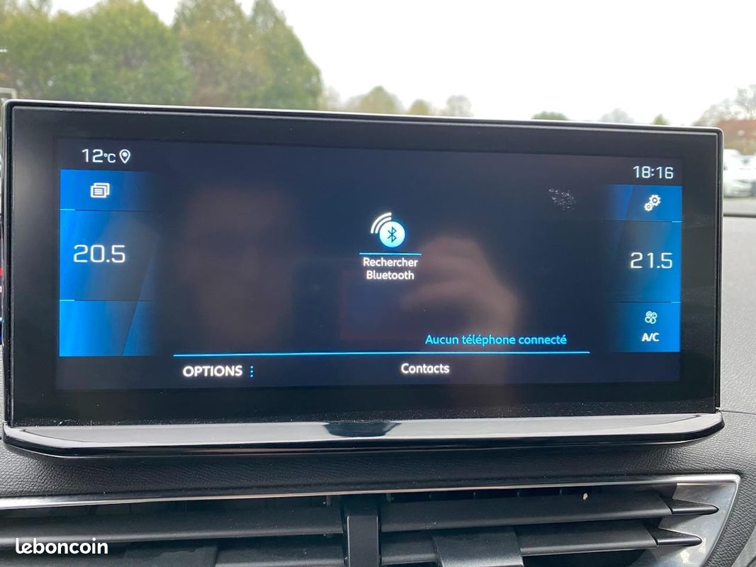 PEUGEOT 3008 1.2i 12V S&S - 130 Allure - Caméra de Recul + GPS (image 14)