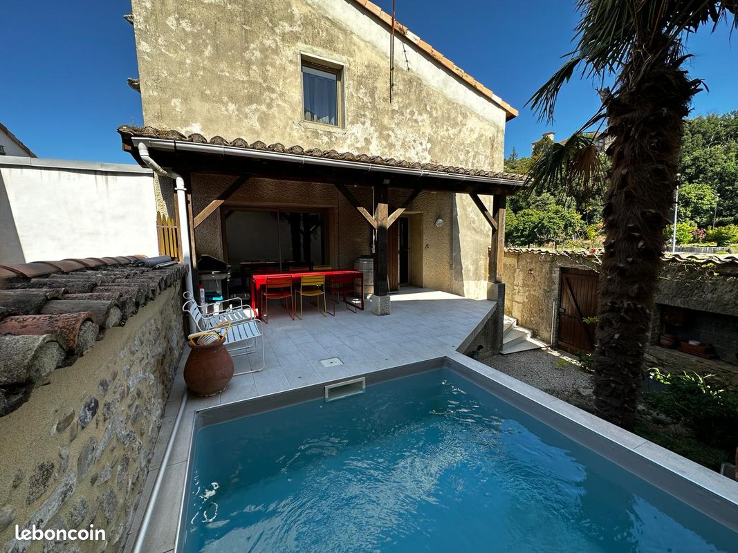 Maison 7 pièces 140 m² · à Saint-Péray · 140 m² · 1 450 €/mois