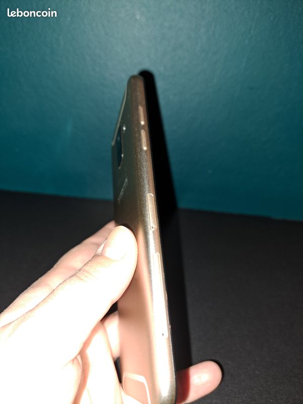 SAMSUNG Galaxy A6 - 32 Go - Doré - Débloqué (image 4)