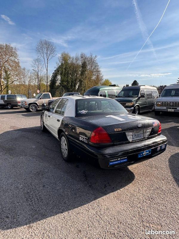Ford crown victoria 4.6 v8 (image 4)