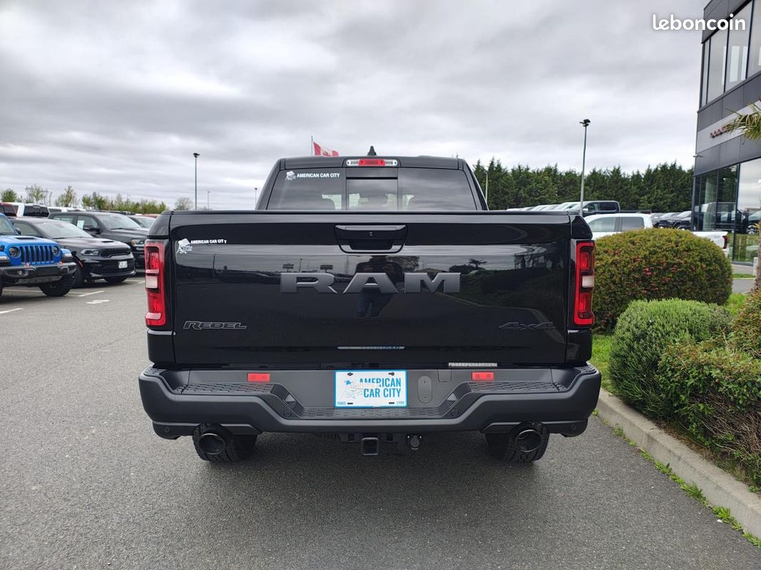 Dodge ram 1500 crew cab rebel (image 4)
