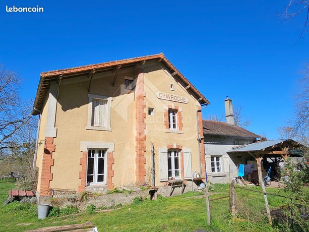 Propriété 8 pièces 166 m²