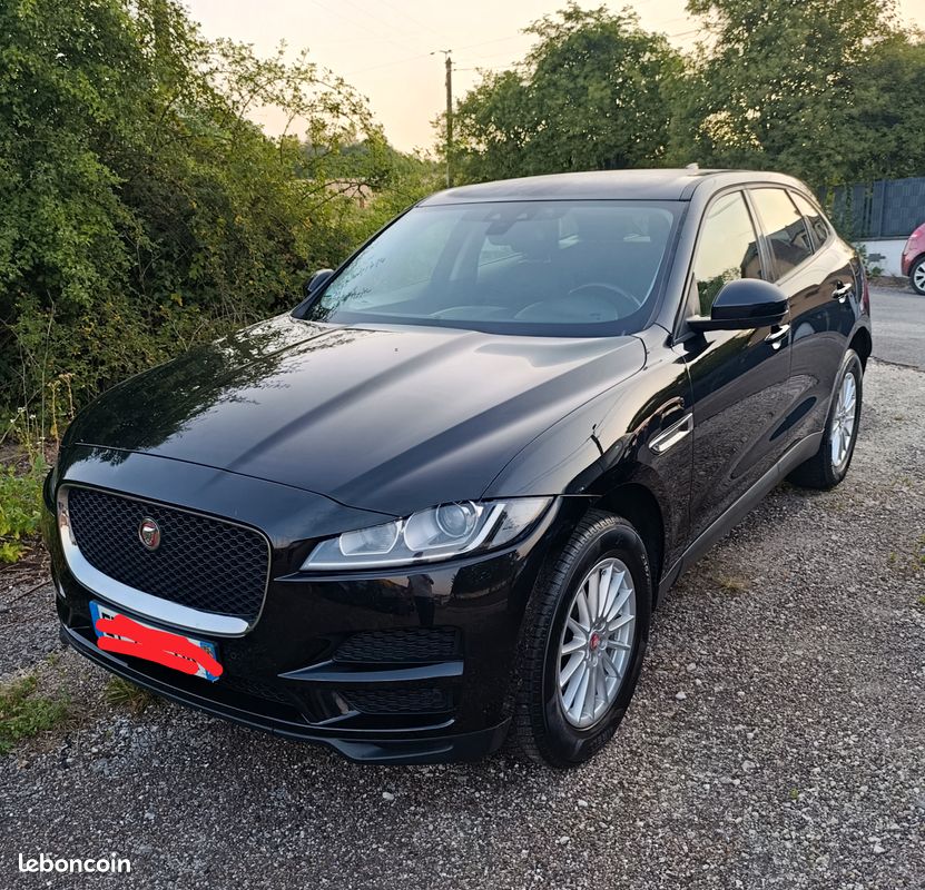 Jaguar f pace 2.0D (image 1)