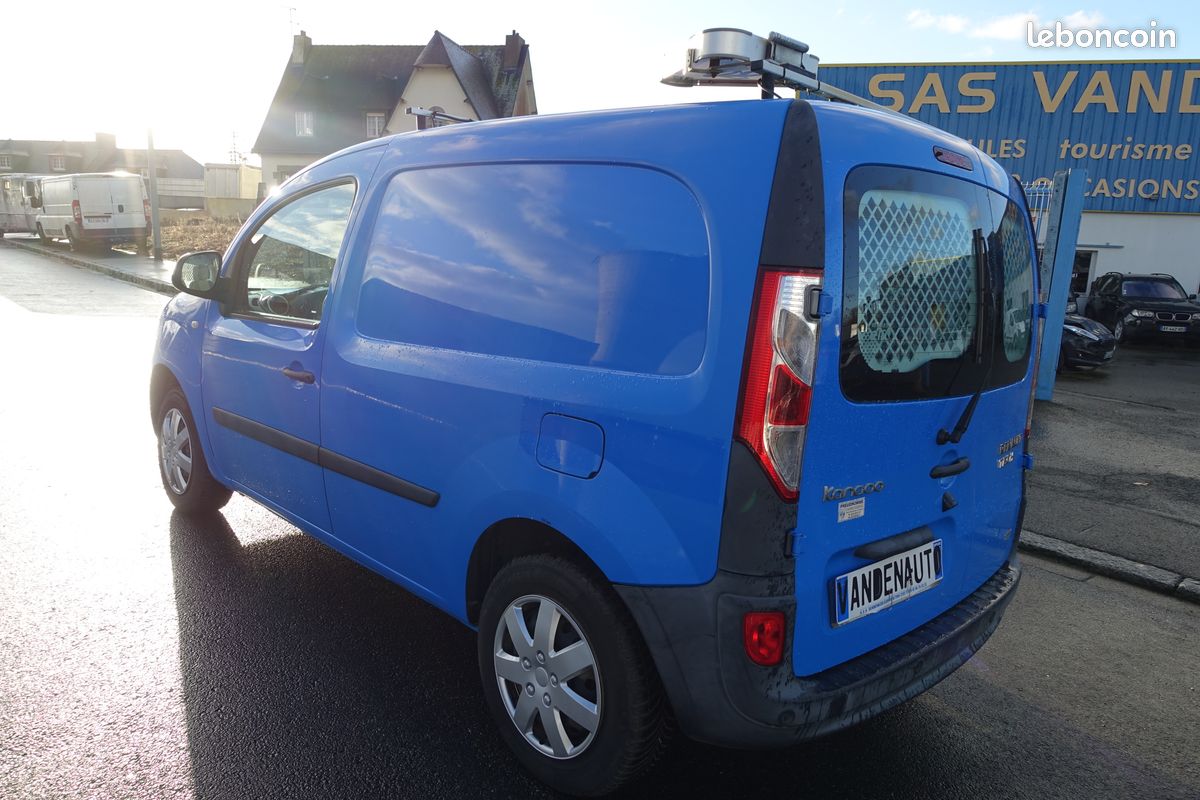 Renault kangoo confort 1.5 dci 75ch (image 3)