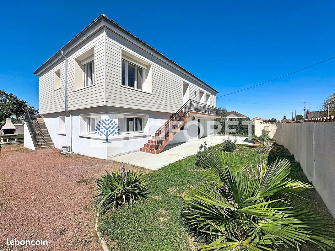 Maison 6 pièces 176 m² · à Thouars · 176 m² · 195 930 €