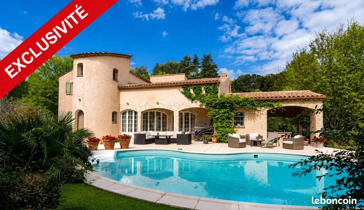 Maison 10 pièces 250 m² · à Le Vigan · 250 m² · 460 000 €